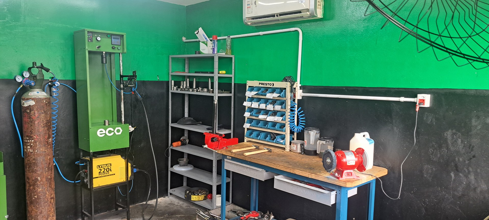 Equipamentos, componentes e bancada de recuperação da ECO